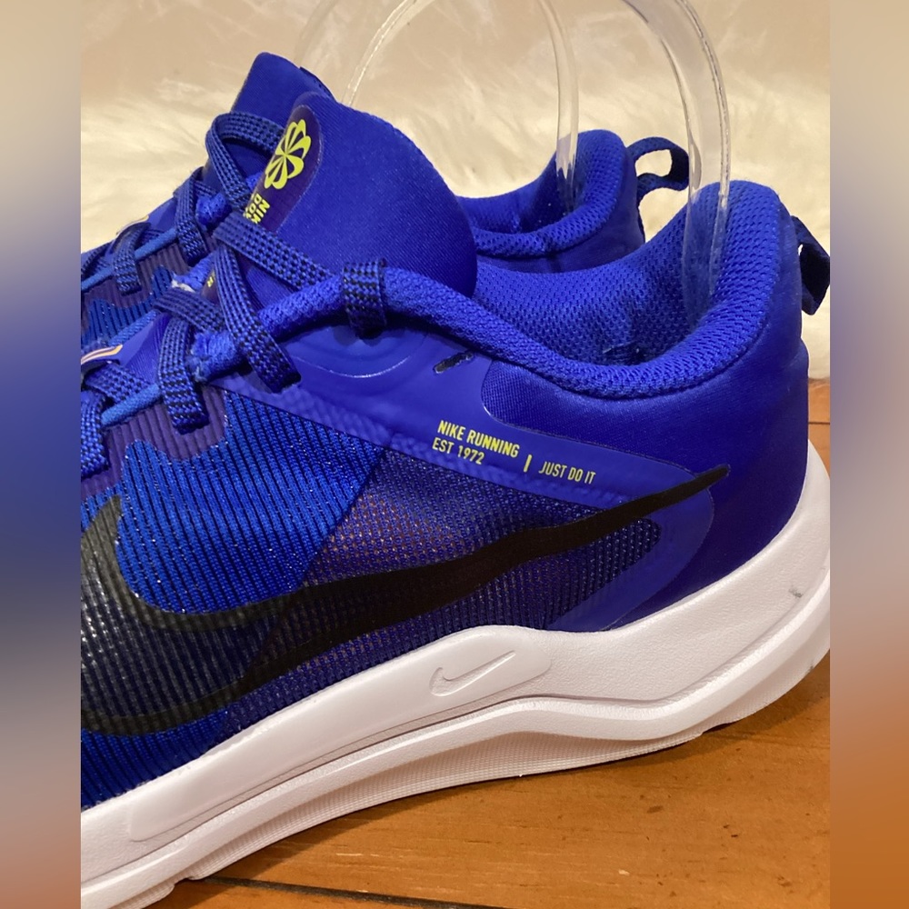 Nike Downshifter 12 Mens Running Shoe Blue Yellow DD9293-400 Size 9 - Picture 2 of 14